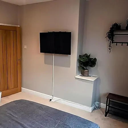 Homebird Property - Rutland Harrogate